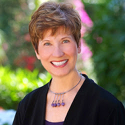 Anne Smith Photo 37