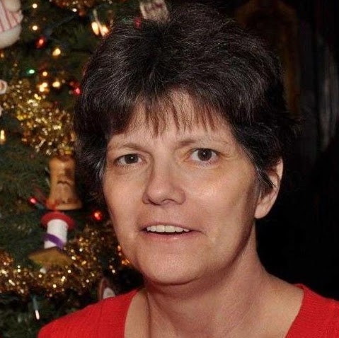 Ramona Davis Photo 38