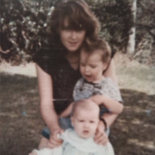 Eileen Anderson Photo 8