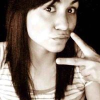 Sarah Cunha Photo 10