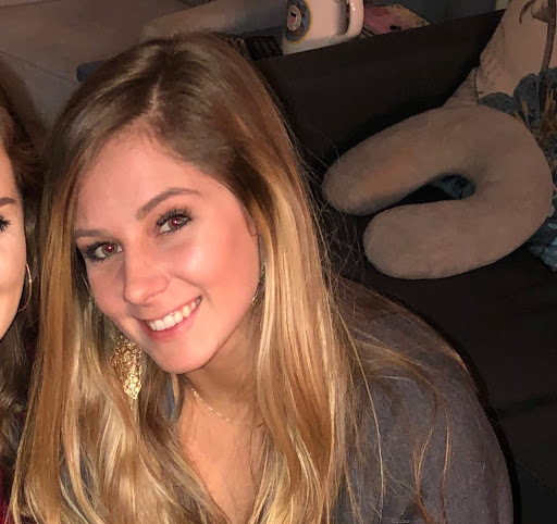 Delaney Elliott Photo 19