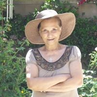 Nora Clark Photo 19