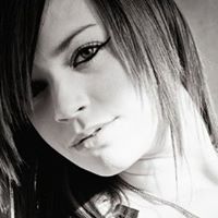 Louise York Photo 31