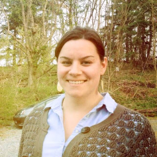 Julia Magee Photo 33