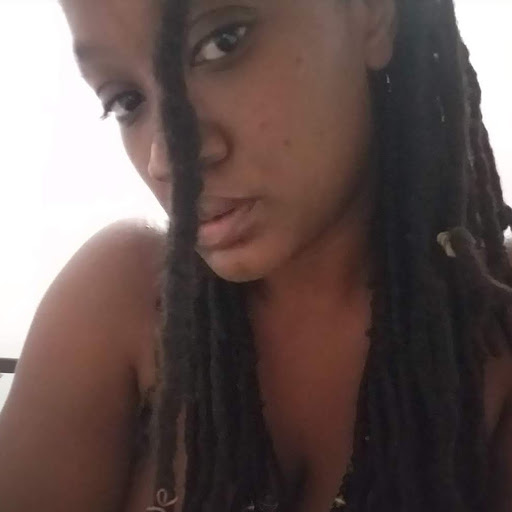 Aisha Williams Photo 28