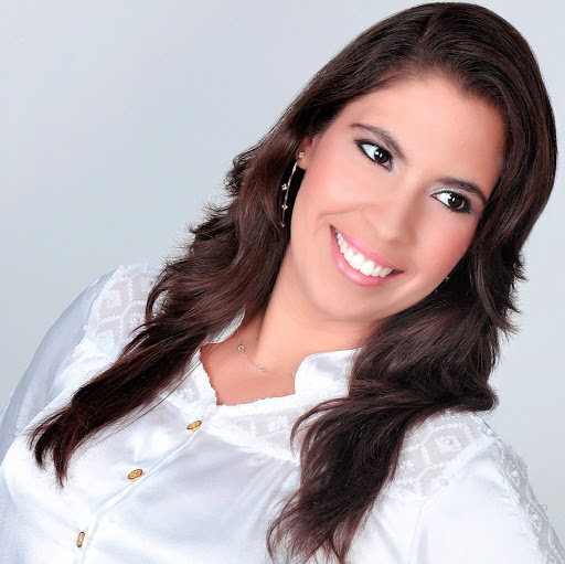 Sara Rios Photo 39