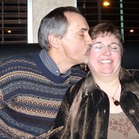 Joy Holmes Photo 39