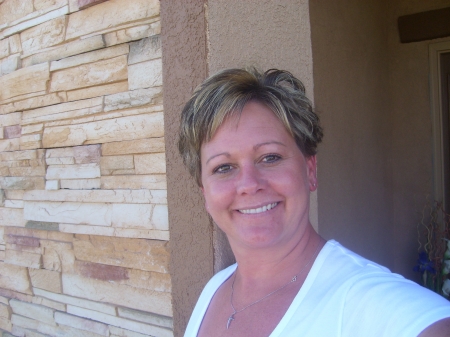 Jennifer Owens Photo 44