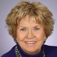 Gloria Poole Photo 10