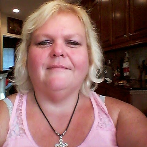 Kim Robinson Photo 49