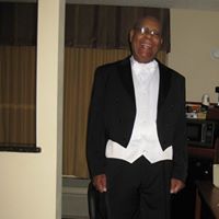 Lonnie Ray Photo 11