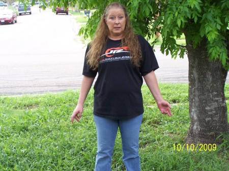 Lori Plummer Photo 5