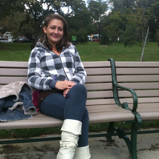 Paula Lemus Photo 5