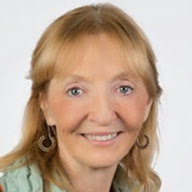 Janet Chandler Photo 16