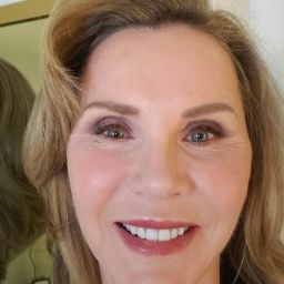 Nancy Schumacher Photo 30