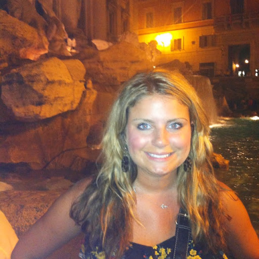Laura Nash Photo 38