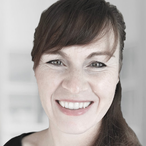 Caroline Schuster Photo 8