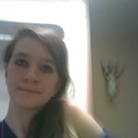 Kelly Mackinnon Photo 8