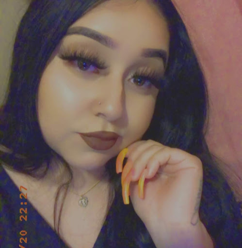 Daisy Gonzalez Photo 15