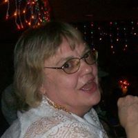 Carol Oliver Photo 40