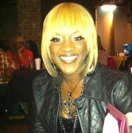 Nicky Parrish Photo 11