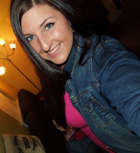 Kristina Spencer Photo 18