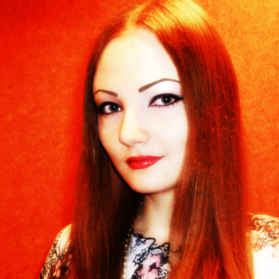 Katherine White Photo 47