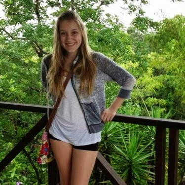 Vanessa Ray Photo 9