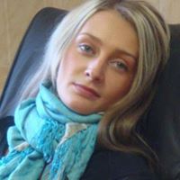 Ruth Max Photo 4