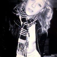 Christina Mitchell Photo 33