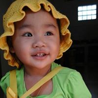 Ana Lang Photo 8