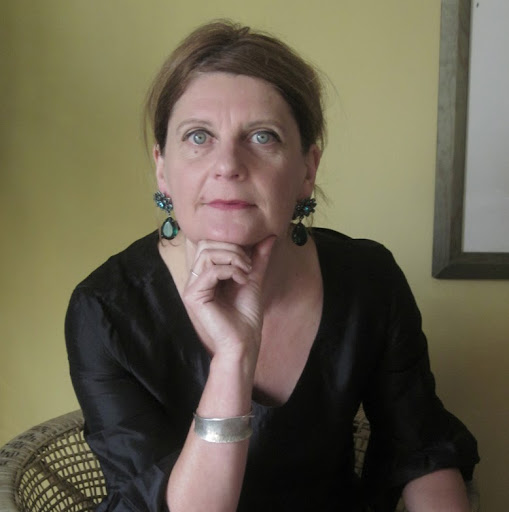 Louise Warren Photo 12