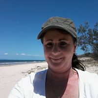 Helen Thomas Photo 4