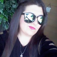 Stephanie Holguin Photo 15