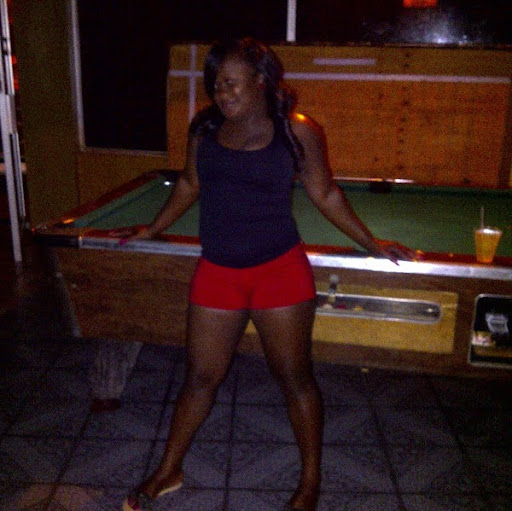 Cassandra Powell Photo 10