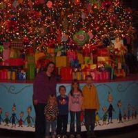 Rebekah Becker Photo 9
