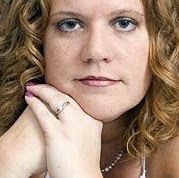 Amy Hendrickson Photo 27