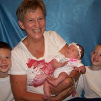 Nancy Henley Photo 22