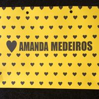 Amanda Medeiros Photo 11