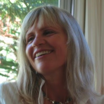 Christina Henry Photo 35