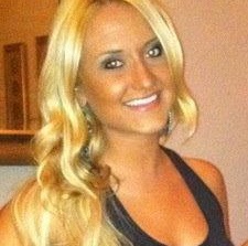 Melissa Hernandez Photo 26