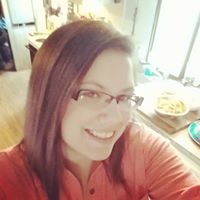 Sara Hutchison Photo 21