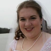 Amanda Hand Photo 7