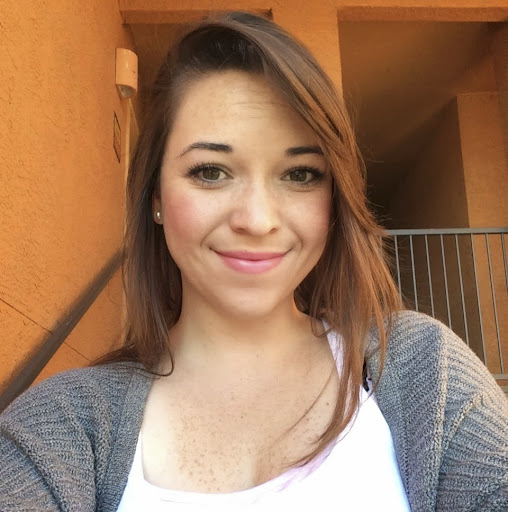 Nicole Carpenter Photo 26