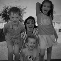 Deanne Jenkins Photo 23