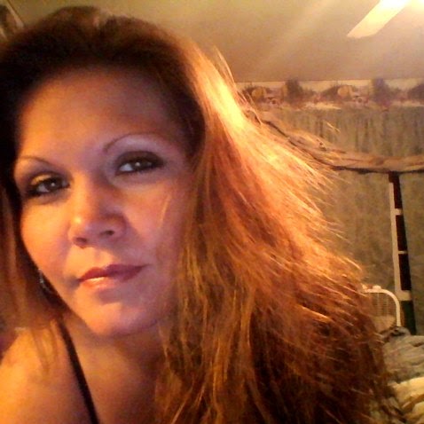 Angela Ervin Photo 25