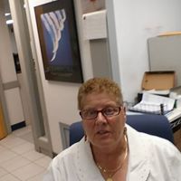 Lorraine Thompson Photo 42