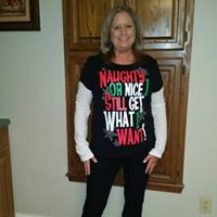 Renee Tucker Photo 13