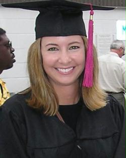 Laura Stone Photo 39