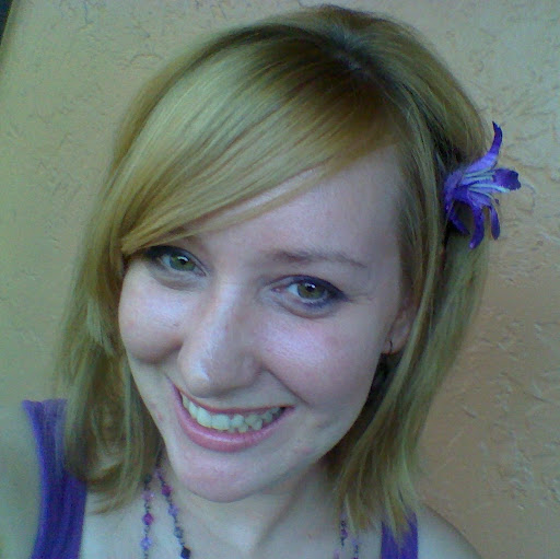 Alison Moon Photo 29